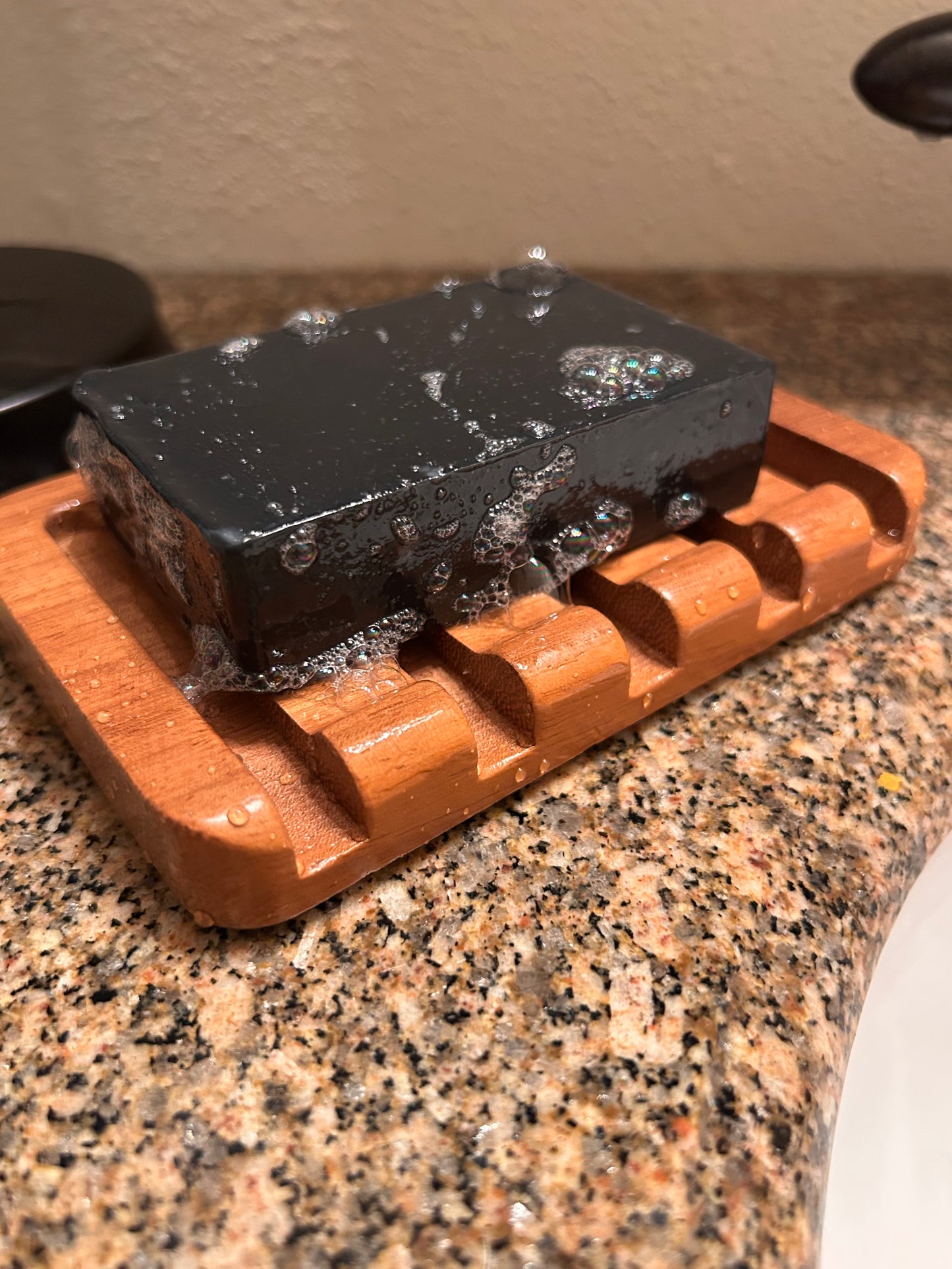 Teak Wood Soap Dish - Natural Self-Draining Holder for Bar Soaps